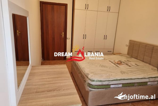 Shtepi me qera Apartament ne Tirane, 2+1, Mobilimi E mobiluar, Pagesa 480  Euro.