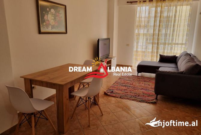 Shtepi me qera 2+1 ne Tirane - 480 Euro