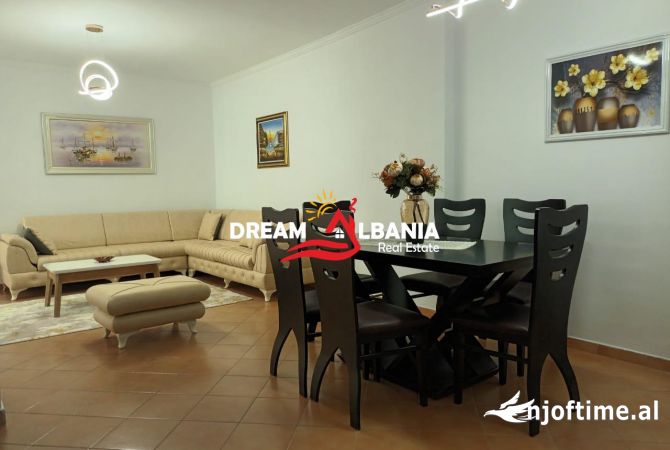 Shtepi me qera 2+1 ne Tirane - 750 Euro