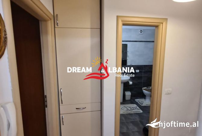 Shtepi me qera Apartament ne Tirane, 1+1, Mobilimi E mobiluar, Pagesa 500  Euro.