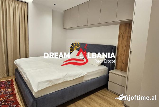 Shtepi me qera Apartament ne Tirane, 1+1, Mobilimi E mobiluar, Pagesa 450  Euro.