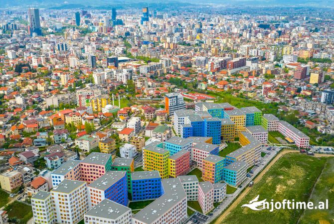 Shtepi ne shitje Apartament ne Tirane, 1+1, Mobilimi E mobiluar, Pagesa 107,000  Euro.