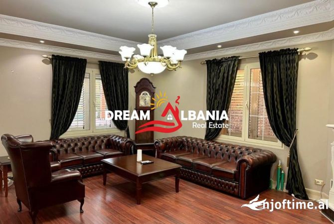 Shtepi me qera 3+1 ne Tirane - 2,500 Euro