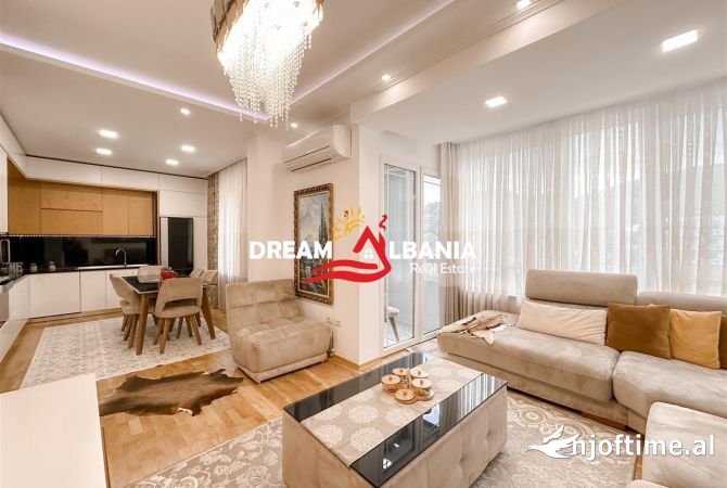 Shtepi ne shitje 3+1 ne Tirane - 250,000 Euro