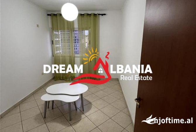 Shtepi me qera Apartament ne Tirane, 2+1, Mobilimi E mobiluar, Pagesa 600  Euro.