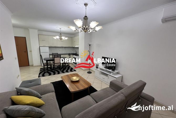 Shtepi me qera 2+1 ne Tirane - 600 Euro