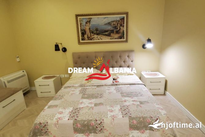 Shtepi me qera Apartament ne Tirane, 2+1, Mobilimi E mobiluar, Pagesa 750  Euro.