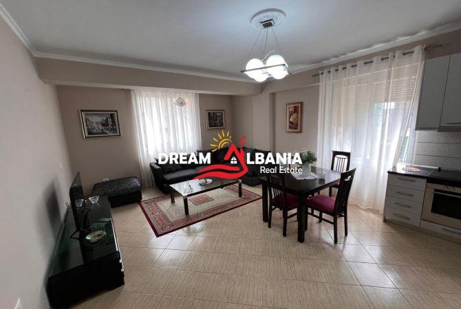 Shtepi me qera 2+1 ne Tirane - 65,000 Leke