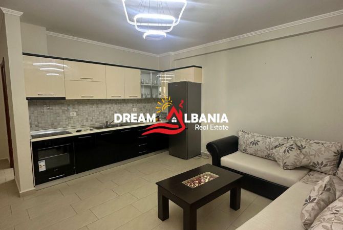 Shtepi me qera 2+1 ne Tirane - 400 Euro