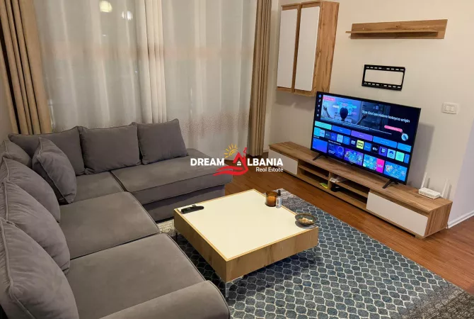 Shtepi me qera 2+1 ne Tirane - 750 Euro