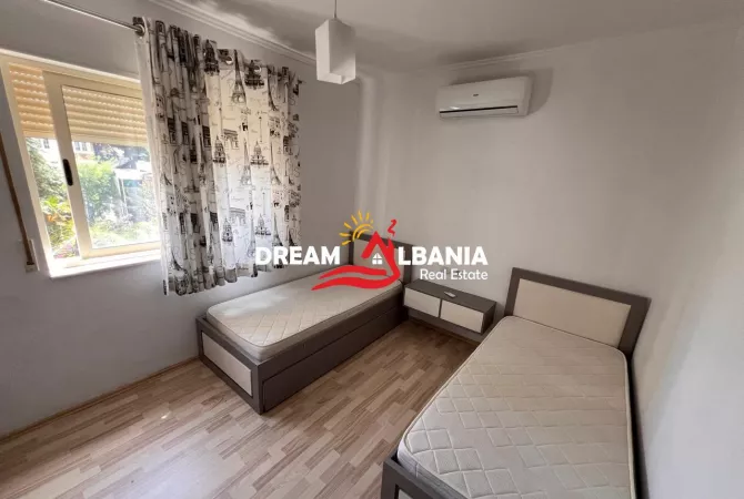 Shtepi me qera Apartament ne Tirane, 2+1, Mobilimi E mobiluar, Pagesa 690  Euro.