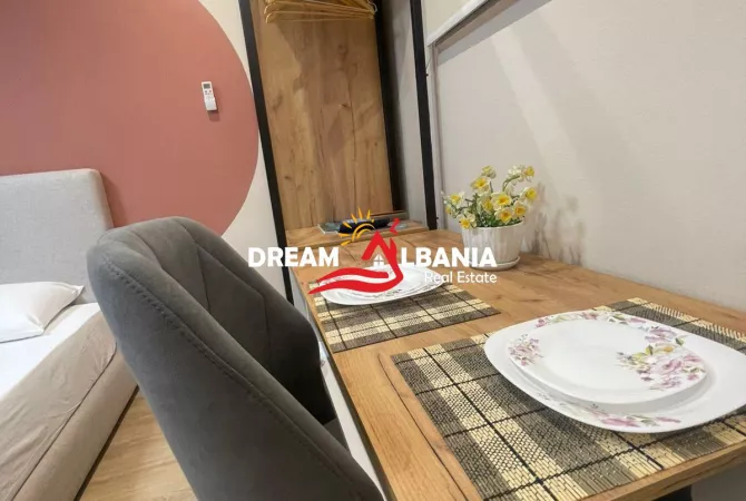 Shtepi me qera Apartament ne Tirane, Garsoniere, Mobilimi E mobiluar, Pagesa 850  Euro.