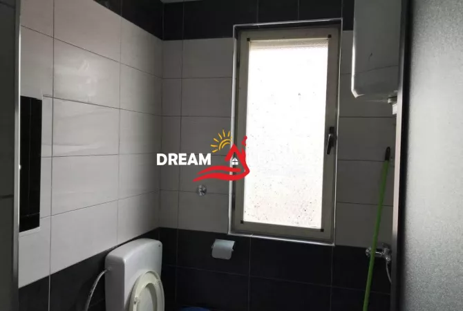 Shtepi me qera 2+1 ne Tirane - 500 Euro