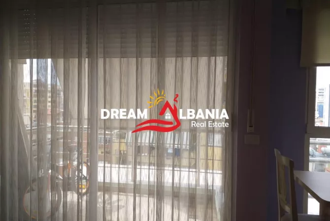 Shtepi me qera Apartament ne Tirane, 1+1, Mobilimi E mobiluar, Pagesa 700  Euro.