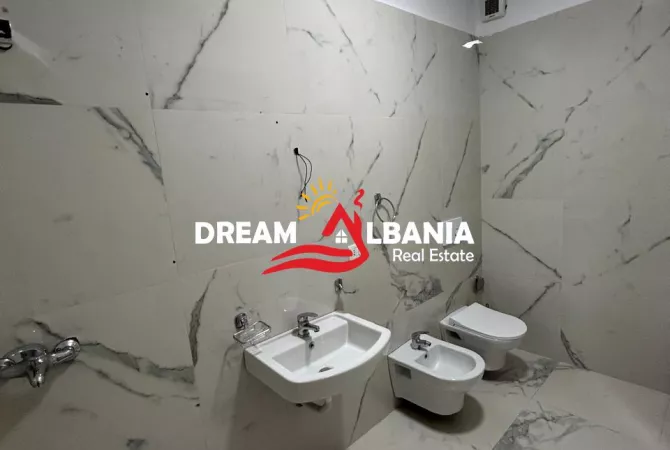 Shtepi ne shitje 2+1 ne Tirane - 230,000 Euro