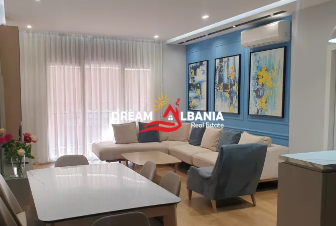 Shtepi me qera 3+1 ne Tirane - 1,150 Euro