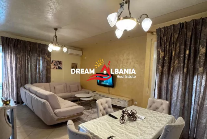 Shtepi ne shitje 2+1 ne Vlore - 180,000 Euro