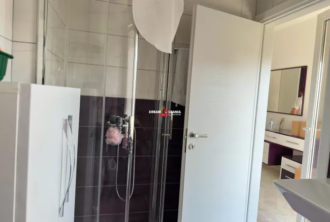 Shtepi me qera Apartament ne Tirane, 2+1, Mobilimi E mobiluar, Pagesa 800  Euro.