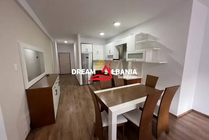 Shtepi me qera 2+1 ne Tirane - 750 Euro