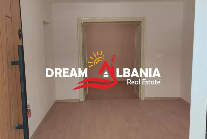 Zyre me qera ne rrugen Myslym Shyri, ne Tirane (42611350)