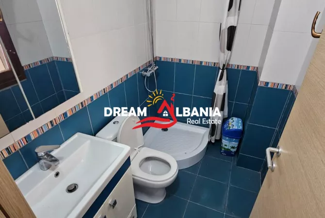 Shtepi me qera Apartament ne Tirane, 2+1, Mobilimi E mobiluar, Pagesa 650  Euro.