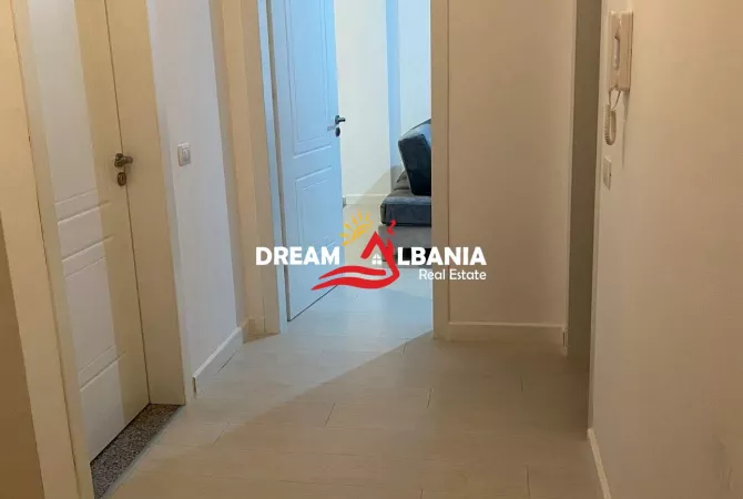 Shtepi ne shitje Apartament ne Tirane, 2+1, Mobilimi E mobiluar, Pagesa 145,000  Euro.