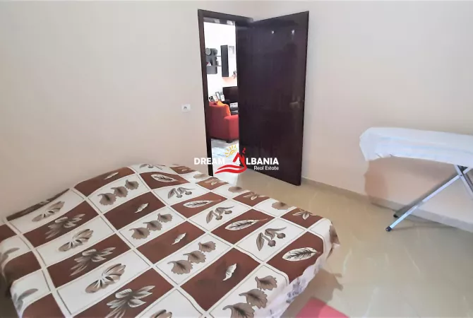 Shtepi me qera Apartament ne Tirane, 3+1, Mobilimi E mobiluar, Pagesa 1,000  Euro.