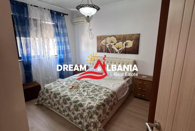 Shtepi ne shitje Apartament ne Tirane, 2+1, Mobilimi E mobiluar, Pagesa 147,000  Euro.
