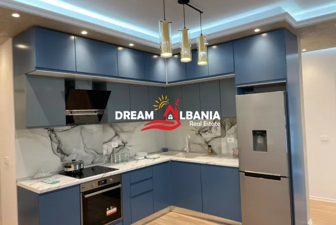 Shtepi me qera 2+1 ne Tirane - 900 Euro