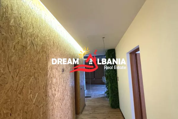 Ambient Komercial/ZYRE me qera ne Myslym Shyr, Prane “Gjykates se Larte”– Tirane (ID 42611364)