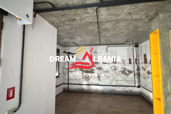 Ambient Komercial/ZYRE me qera ne Myslym Shyr, Prane “Gjykates se Larte”– Tirane (ID 42611364)