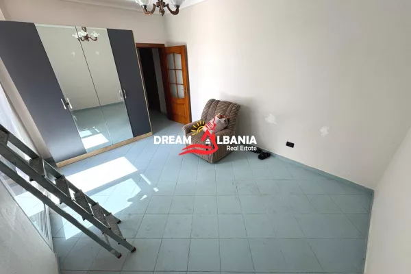 Ambient Zyre ( 3+1+2) me Qera Rrugen Mine Peza, prane Prokuroris (ID 42611366)