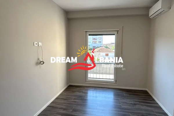 Shtepi ne shitje 2+1 ne Tirane - 210,000 Euro