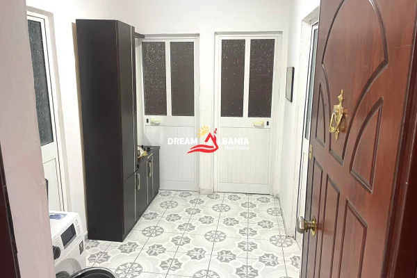 Shtepi ne shitje 2+1 ne Tirane - 125,000 Euro