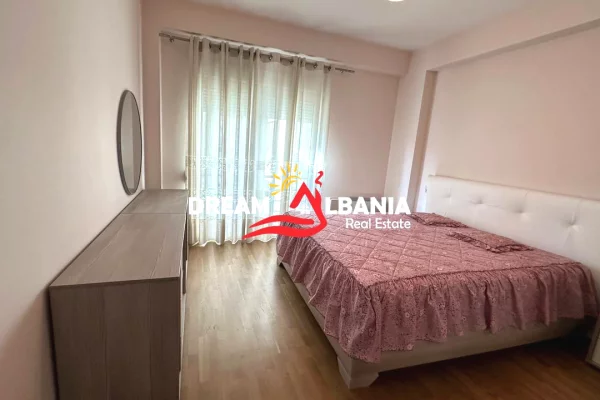 Shtepi me qera Apartament ne Tirane, 2+1, Mobilimi E mobiluar, Pagesa 1,000  Euro.