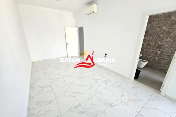 Business Property for Rent 3+1 in Tirana - 1,200 Euro