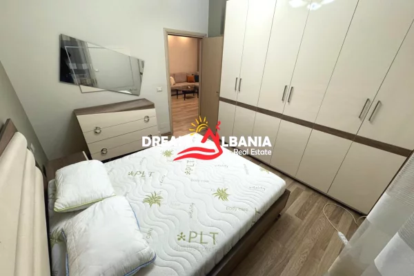 Shtepi me qera Apartament ne Tirane, 2+1, Mobilimi E mobiluar, Pagesa 690  Euro.