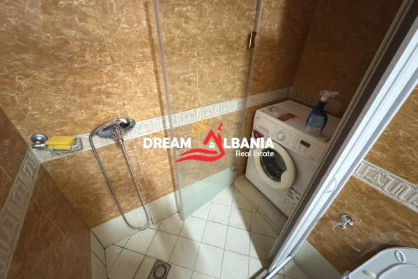 Shtepi me qera Apartament ne Tirane, 2+1, Mobilimi E mobiluar, Pagesa 690  Euro.