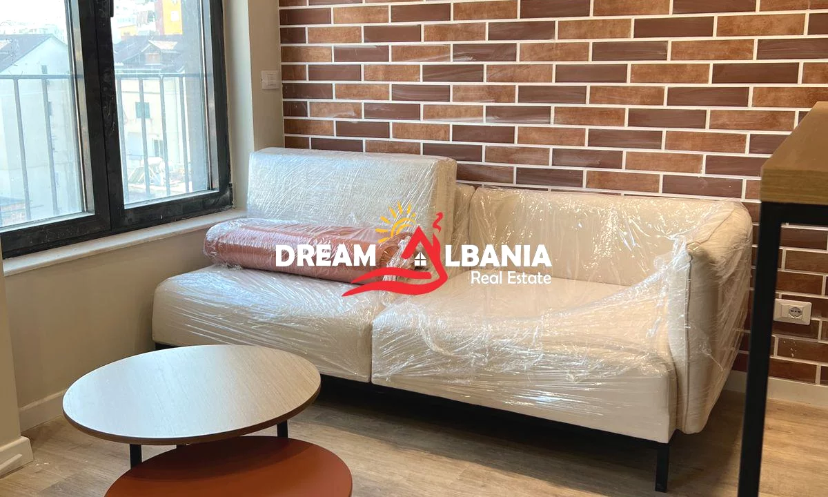 Shtepi me qera Apartament ne Tirane, 1+1, Mobilimi E mobiluar, Pagesa 650  Euro.