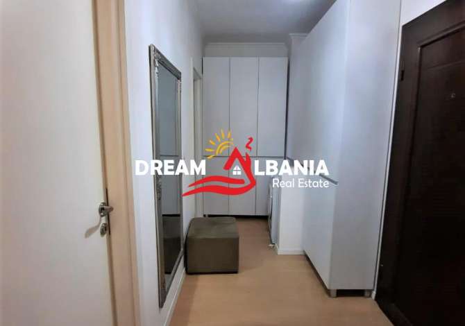 Shtepi ne shitje  ne Tirane, 1+1, Mobilimi E mobiluar, Pagesa 60,000  Euro.