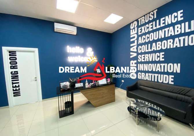 Ambient/zyre me qera ne rrugen Bardhyl ne afersi te farmacise 10 ne Tirane (ID 4261724)