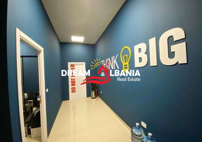 Ambient/zyre me qera ne rrugen Bardhyl ne afersi te farmacise 10 ne Tirane (ID 4261724)