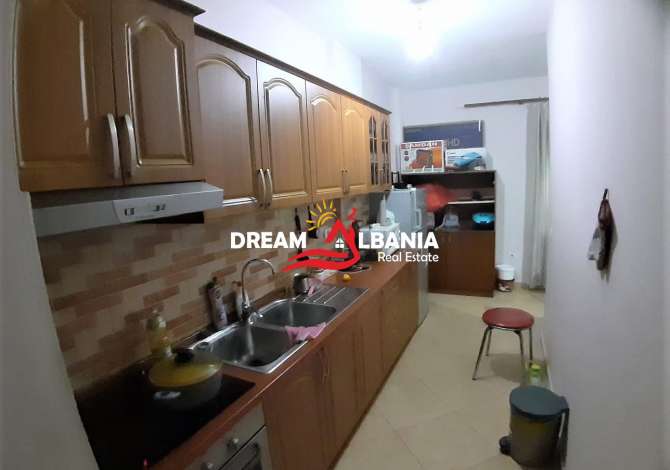 Shtepi ne shitje  ne Tirane, 1+1, Mobilimi E mobiluar, Pagesa 109,200  Euro.