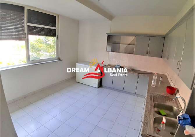 Shtepi ne shitje 4+1 ne Tirane - 140,000 Euro
