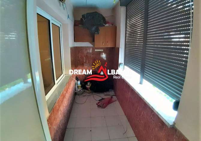 Shtepi ne shitje  ne Tirane, 4+1, Mobilimi Bosh, pa mobiluar, Pagesa 140,000  Euro.