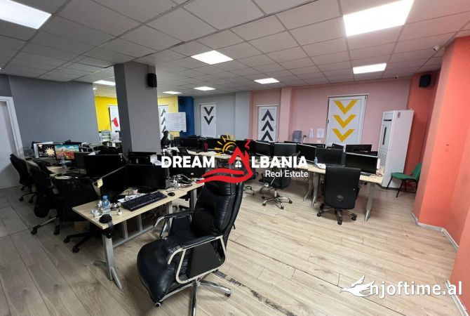 Ambient biznesi me qera 3+1 ne Tirane - 7,000 Euro