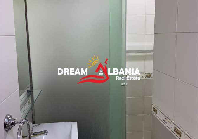 Shtepi ne shitje  ne Tirane, 2+1, Mobilimi E mobiluar, Pagesa 99,000  Euro.