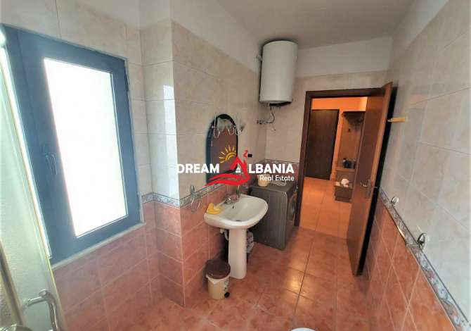 Shtepi ne shitje  ne Tirane, 2+1, Mobilimi E mobiluar, Pagesa 123,000  Euro.