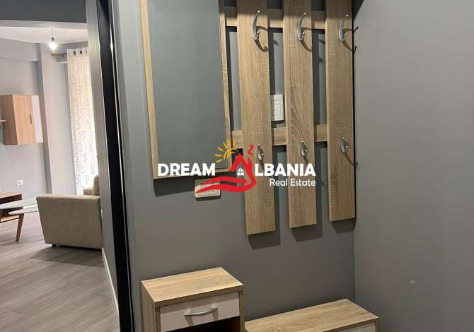 Shtepi ne shitje Apartament ne Tirane, 1+1, Mobilimi E mobiluar, Pagesa 77,000  Euro.