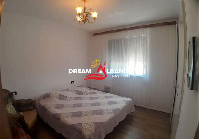 Shtepi ne shitje Apartament ne Tirane, 2+1, Mobilimi E mobiluar, Pagesa 86,000  Euro.